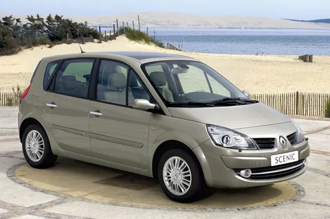 Renault Scénic 2.0 16V Conquest 2007 view 8