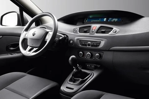 Renault Scénic 2.0 16V Expression 2009 view 2