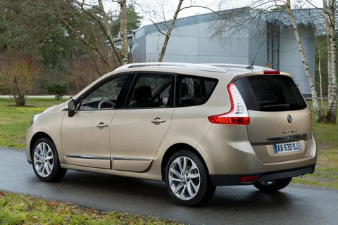 Renault Scénic Grand Scénic dCi 110 Energy Expression 7P 2013 view 6