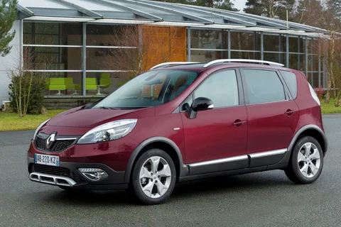 Renault Scénic XMod dCi 110 Bose 2013 view 7