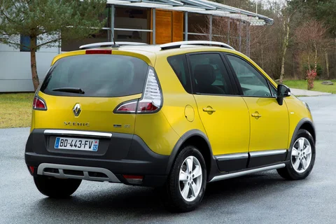 Renault Scénic XMod dCi 110 Bose 2013 view 11