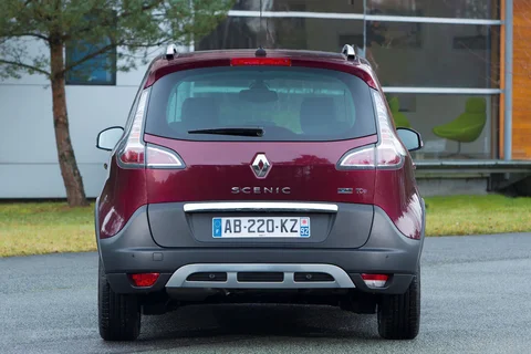 Renault Scénic XMod dCi 110 Bose 2013 view 12