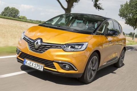 Renault Scénic dCi 110 Initiale Paris 2017 view 7