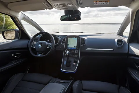 Renault Scénic Grand Scénic dCi 110 Initiale Paris 2017 view 11