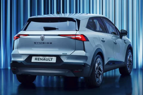 Renault Symbioz full hybrid 160 Evolution 2025 view 3