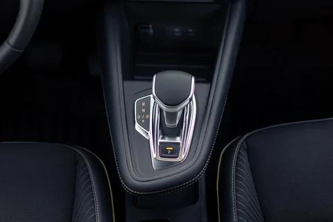 Renault Symbioz full hybrid 160 Evolution 2025 view 11