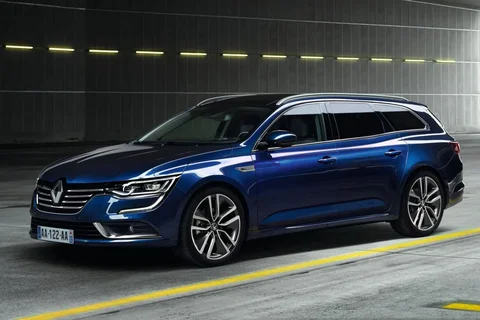 Renault Talisman Estate TCe 200 Initiale Paris 2016 view 4