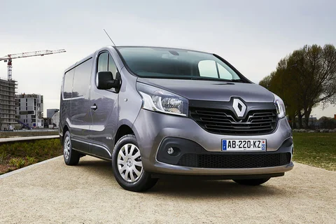 Renault Trafic L2H1 T29 dCi 95 Générique 2016 view 7