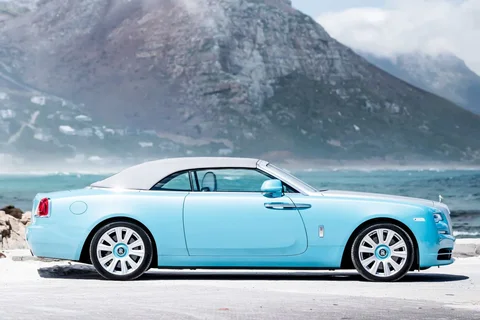 Rolls-Royce Dawn Black Badge 2018 view 8