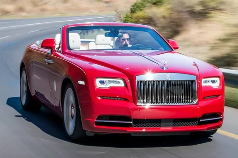 Rolls-Royce Dawn Black Badge 2018 view 11