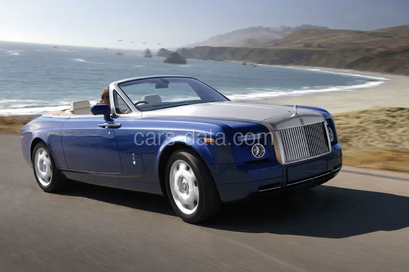 Rolls-Royce Phantom Drophead Coupé 2013 front view
