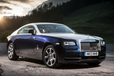 Rolls-Royce Wraith Black Badge 2017 view 10