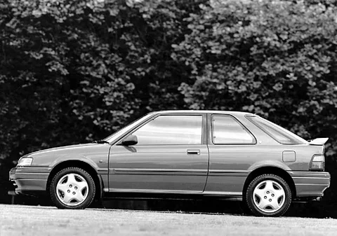 Rover Σειρά 200 216 GTi 1991 view 3
