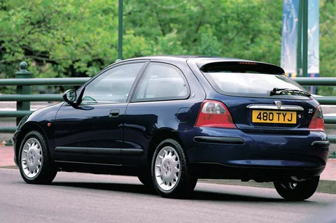 Rover 25 1.8 2000 view 3