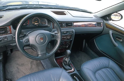 Rover 45 2.0 IDT 100hp 1999 view 2