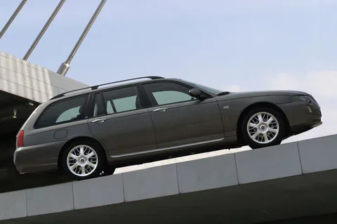 Rover 75 Tourer 2.5 V6 Executive 2004 view 3