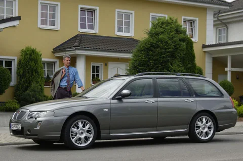 Rover 75 Tourer 2.5 V6 Executive 2004 view 4