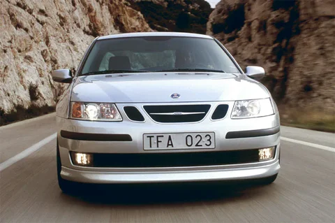 Saab 9-3 Sport Sedan 1.8i Optic 2003 view 3