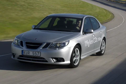 Saab 9-3 Sport Sedan 2.0t Vector 2010 view 2