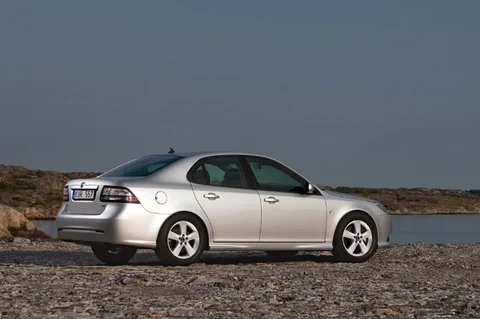 Saab 9-3 Sport Sedan 2.0t Vector 2010 view 6