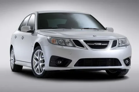 Saab 9-3 Sport Sedan 2.0t Griffin 2011 view 3
