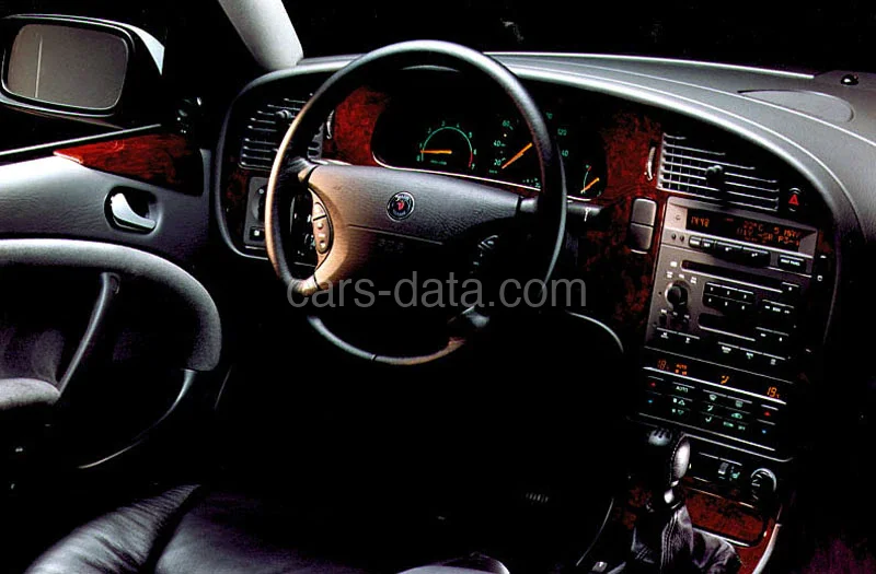 Saab 9-5 Estate 3.0 V6 t SE 1999 front view