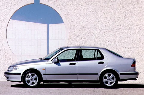 Saab 9-5 2.3 t 1997 view 3