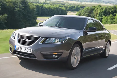 Saab 9-5 2.0T BioPower Vector 2010 view 4