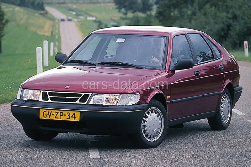 Saab 900 SE 2.3i 1996 front view