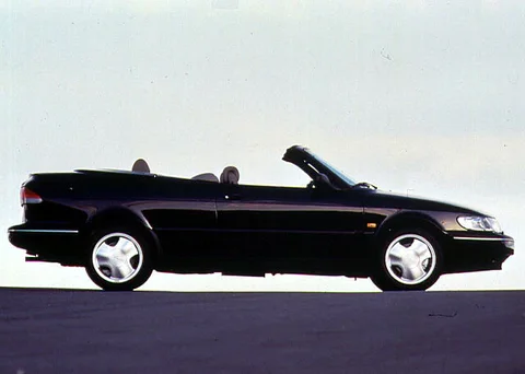 Saab 900 S 2.3i Cabriolet 1996 view 2