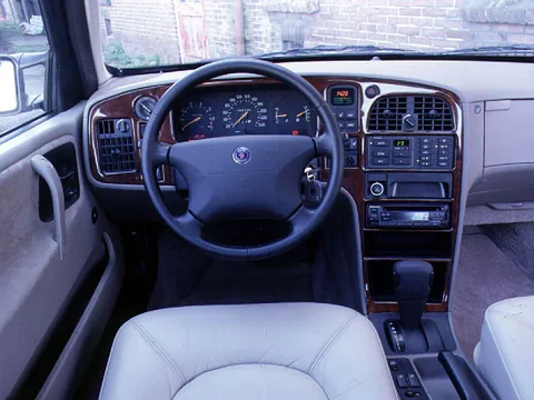 Saab 9000 CSE 2.3i 1993 view 3