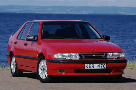 Saab 9000 CSE 2.3i 1993 view 4