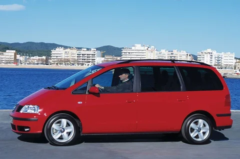 Seat Alhambra 1.9 TDi 130hp Reference 2004 view 2