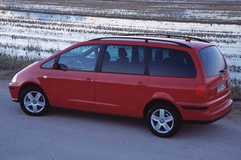 Seat Alhambra 1.9 TDi 130hp Reference 2004 view 5