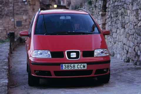 Seat Alhambra 1.9 TDi 130hp Reference 2004 view 6