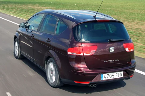Seat Altea XL Estate 1.6 Reference 2006 view 10