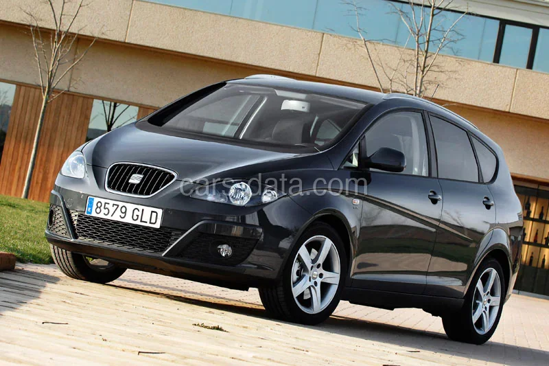 Seat Altea XL Estate 1.6 Reference 2009 front view