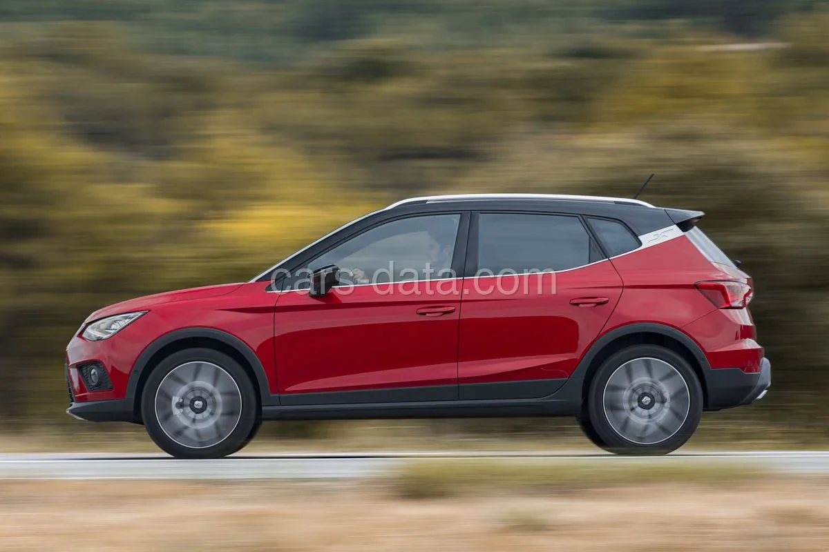 Seat Arona 1.0 TSI 95hp Reference 2018 front view