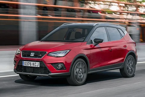 Seat Arona 1.0 TSI 95hp Reference 2018 view 2
