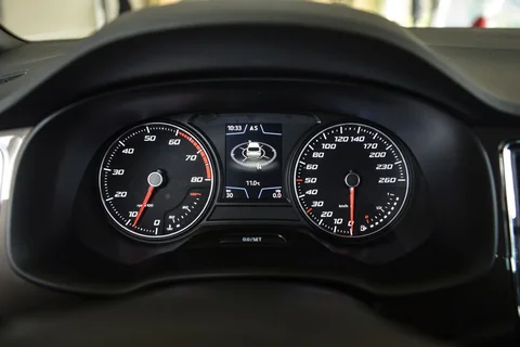 Seat Ateca 2.0 TSI 4-Drive FR 2017 view 11