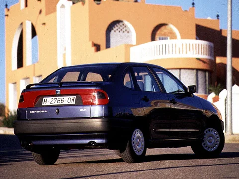 Seat Cordoba 1.4i S 1995 view 4