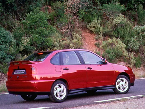 Seat Cordoba 1.9 D SE 1996 view 4