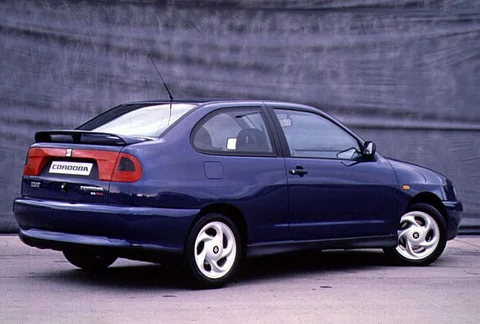 Seat Cordoba SX 2.0i 1996 view 2