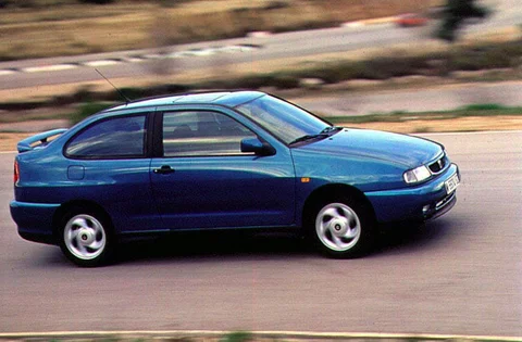 Seat Cordoba SX 2.0i 1996 view 3