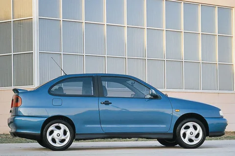 Seat Cordoba SX 2.0i 1996 view 4