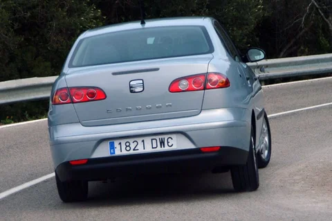 Seat Cordoba 1.2 12V Reference 2006 view 3