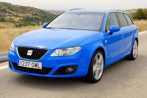 Seat Exeo ST 2.0 TDI 120hp Reference 2009 view 2