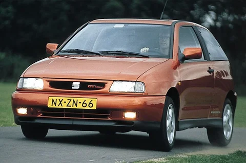 Seat Ibiza 1.0i E 1997 view 3