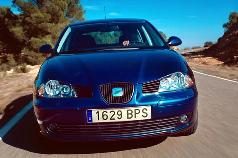 Seat Ibiza 1.2 12V Reference 2004 view 4