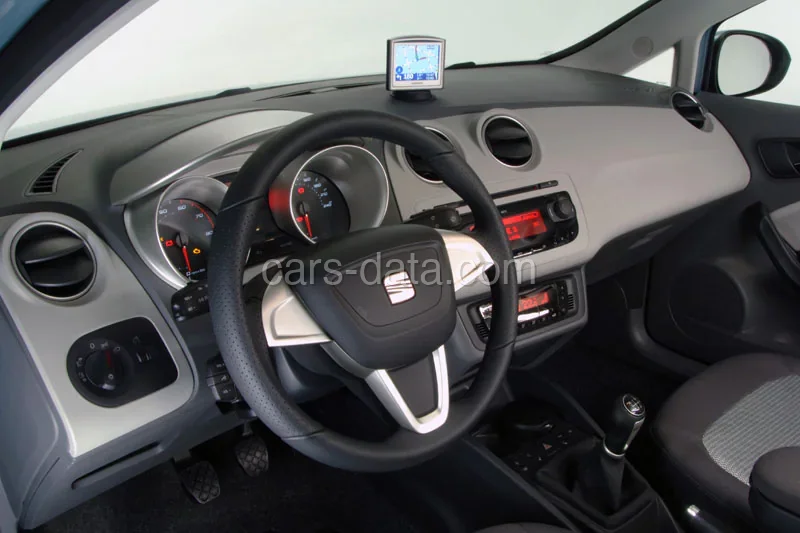 Seat Ibiza SC 1.2 Reference 2008 front view